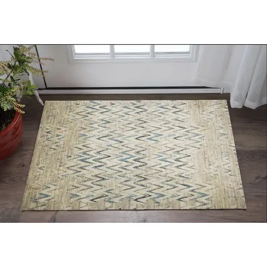 Ivory Chevron Area Rug Photo 1