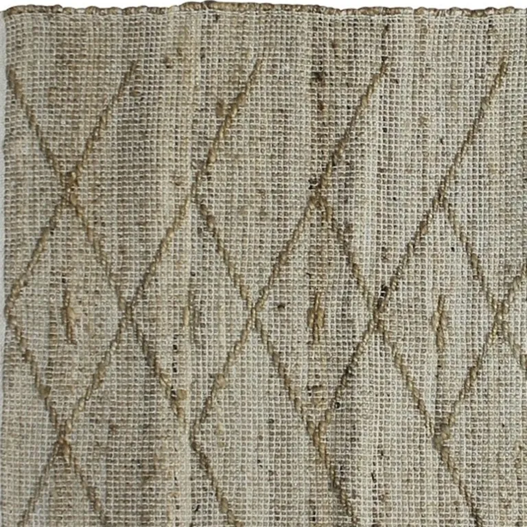 Beige Distressed Tribal Scatter Rug Photo 2