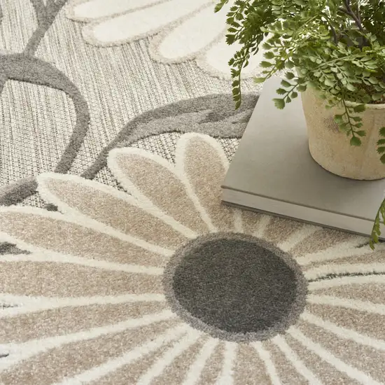 Beige Floral Non Skid Indoor Outdoor Area Rug Photo 9