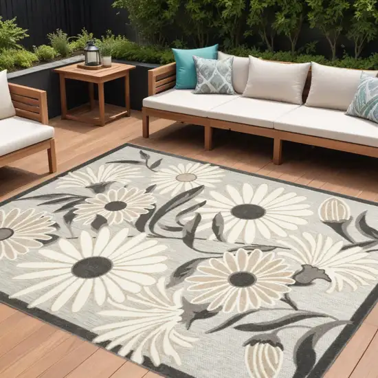 Beige Floral Stain Resistant Non Skid Area Rug Photo 1