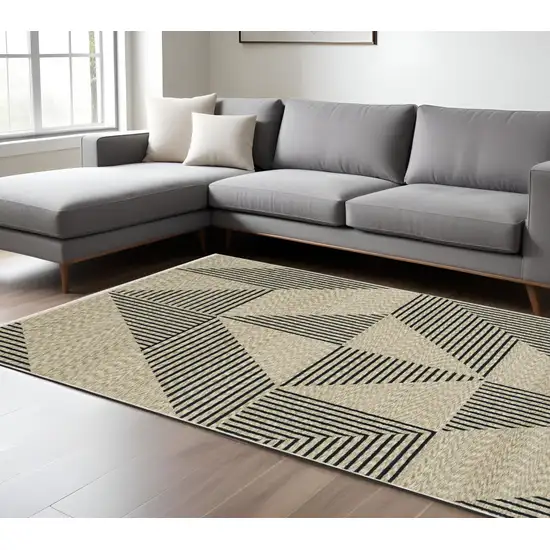 Beige Geometric Area Rug With Fringe Photo 1