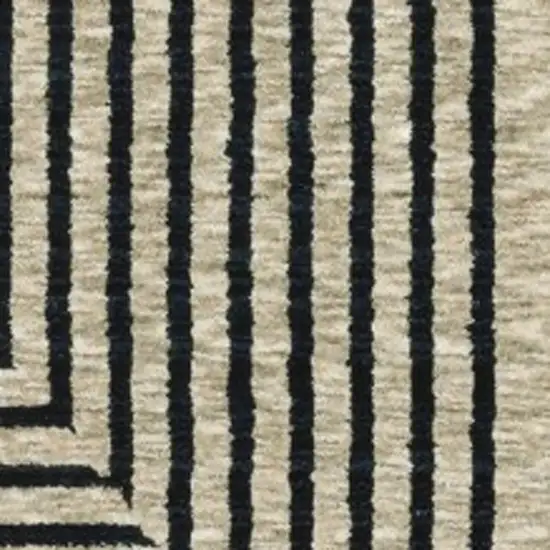 Beige Geometric Area Rug With Fringe Photo 4