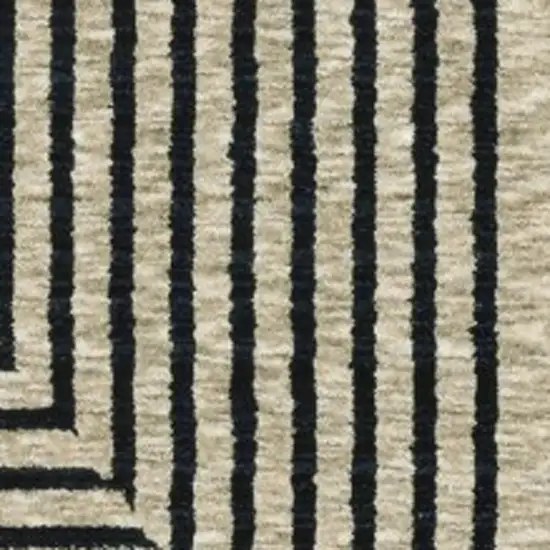 Beige Geometric Area Rug With Fringe Photo 4