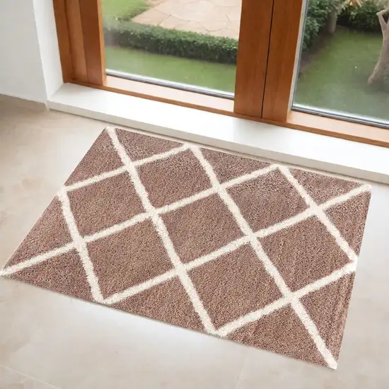 Beige Geometric Area Rug Photo 1