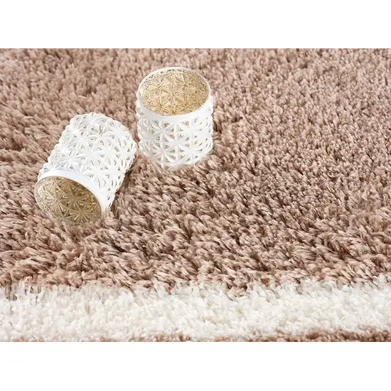 Beige Geometric Area Rug Photo 4