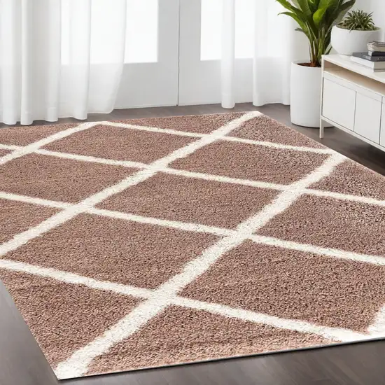 Beige Geometric Area Rug Photo 1