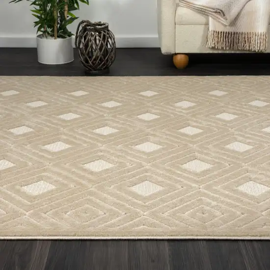 Beige Geometric Area Rug Photo 7