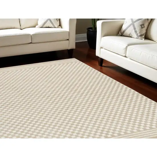 Beige Geometric Area Rug Photo 1