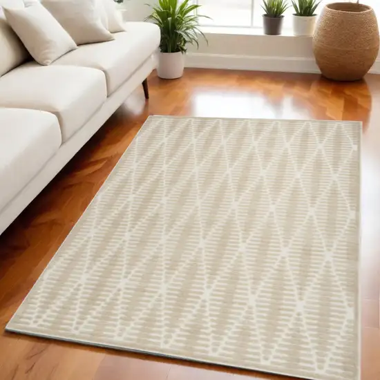 Beige Geometric Area Rug Photo 1