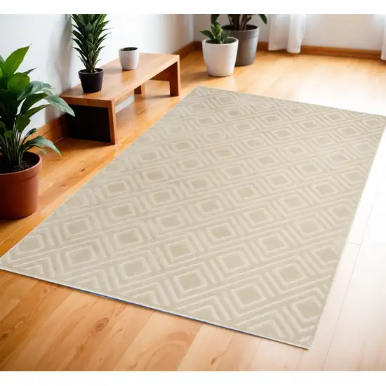 Beige Geometric Area Rug Photo 1