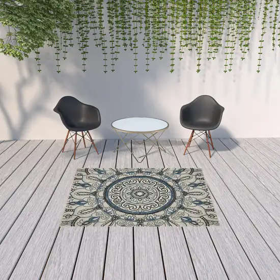 Beige Geometric Stain Resistant Indoor Outdoor Area Rug Photo 2