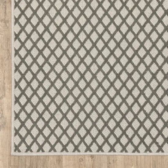 Beige Geometric Stain Resistant Indoor Outdoor Area Rug Photo 7