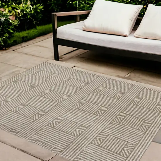 8'X11' Beige Machine Woven Uv Treated Abstract Lines Indoor Outdoor Area Rug Photo 1