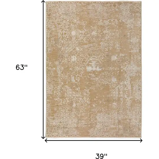 Beige Oriental Area Rug With Fringe Photo 6