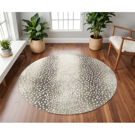 8' X 8' Beige Round Gazelle Print Shag Handmade Non Skid Area Rug Photo 1