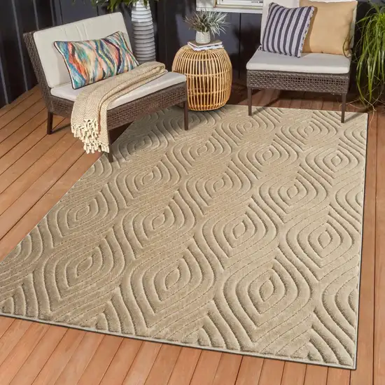 Beige Trellis Area Rug Photo 8