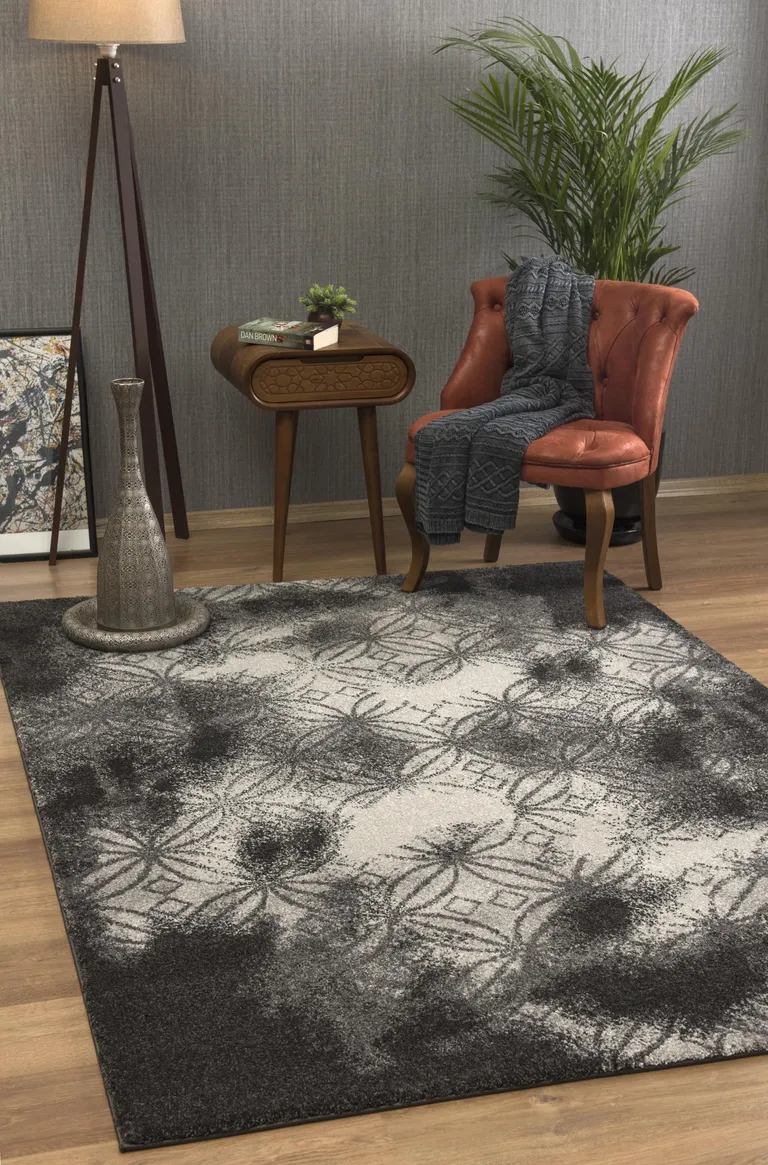 Black Abstract Power Loom Stain Resistant Area Rug Photo 1