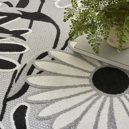 Black and White Floral Non Skid Indoor Outdoor Area Rug Photo 9