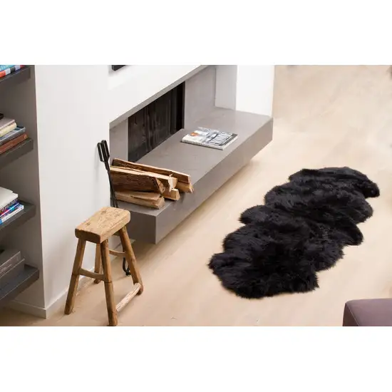 Black Double Sheepskin - Area Rug Photo 3