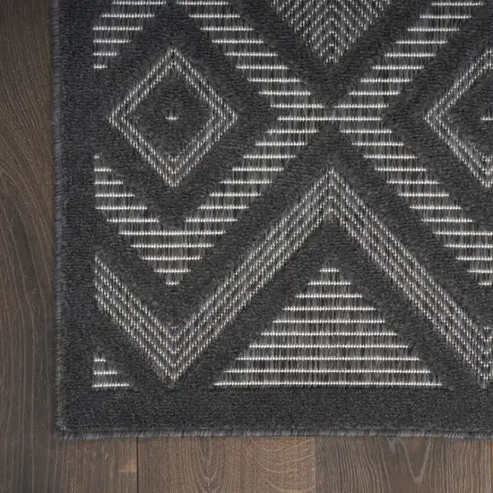 Black Geometric Flatweave Area Rug Photo 4