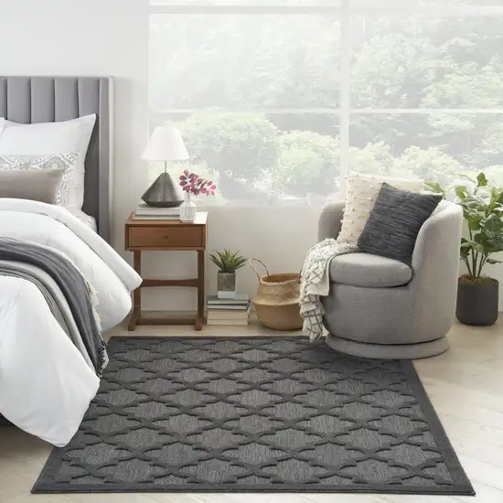 Black Geometric Flatweave Area Rug Photo 8