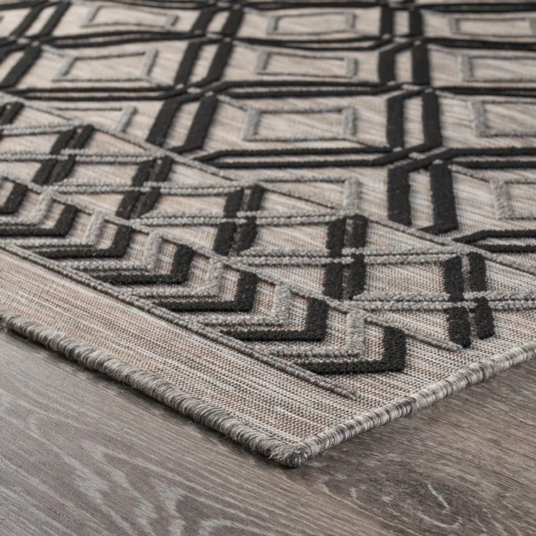 Black Geometric Indoor Outdoor Area Rug Photo 5