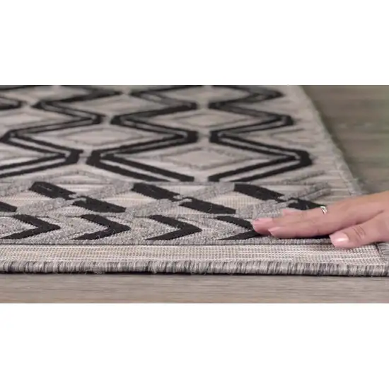 Black Geometric Indoor Outdoor Area Rug Photo 6