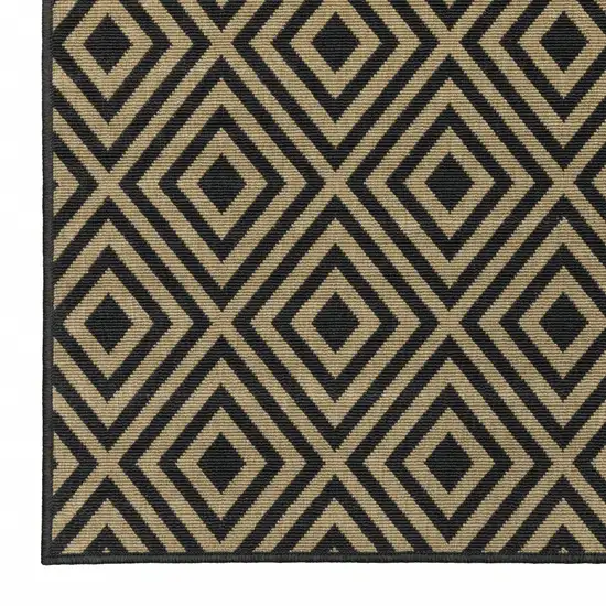 Black Geometric Stain Resistant Indoor Outdoor Area Rug Photo 4