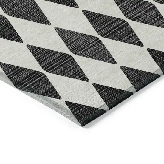 Black Geometric Washable Non Skid Indoor Outdoor Area Rug Photo 4