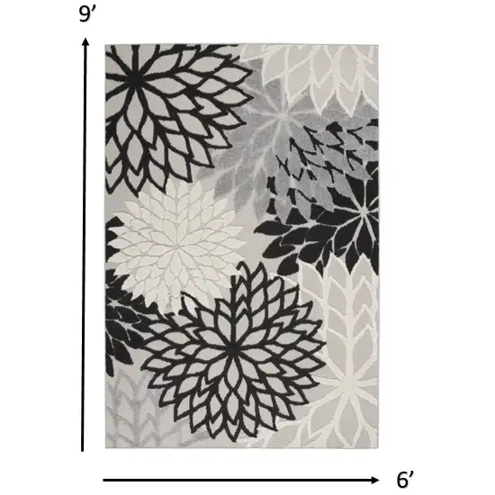 Black Gray White Indoor Outdoor Area Rug Photo 2