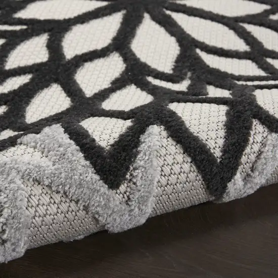 Black Gray White Indoor Outdoor Area Rug Photo 4