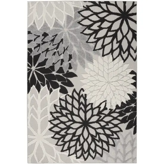 Black And White Floral Indoor Outdoor Area Rug Photo 5