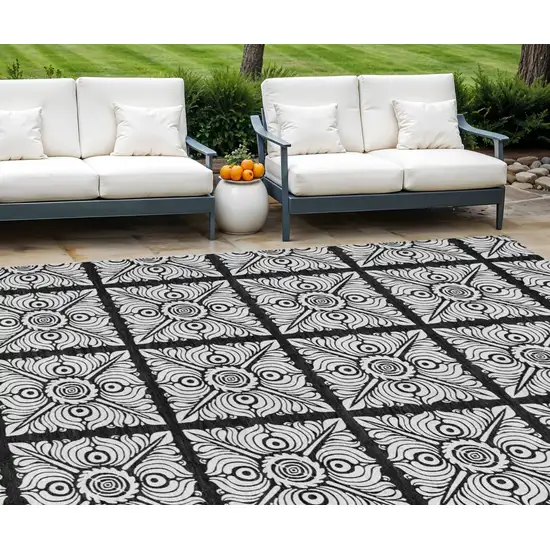 Black Ivory And Gray Medallion Washable Indoor Outdoor Area Rug Photo 1