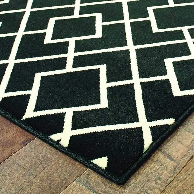 Black Ivory Machine Woven Geometric Diamonds Indoor Area Rug Photo 2