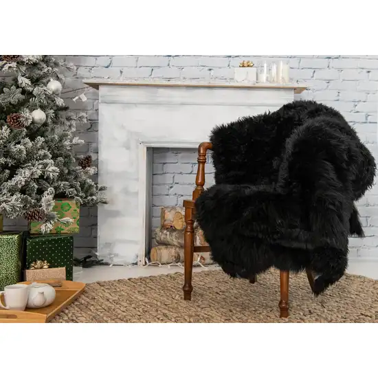 Black Natural Rectangular Sheepskin Area Rug Photo 5