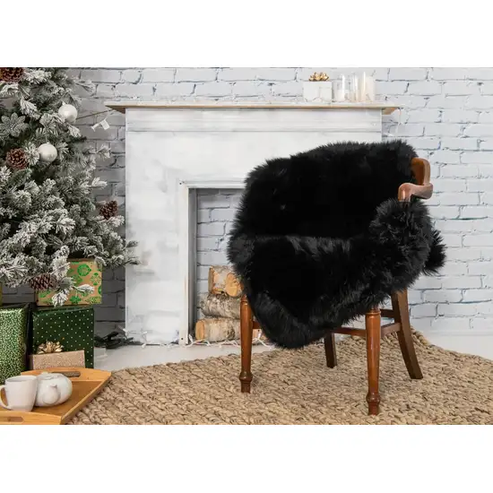 Black Natural Rectangular Sheepskin Area Rug Photo 5