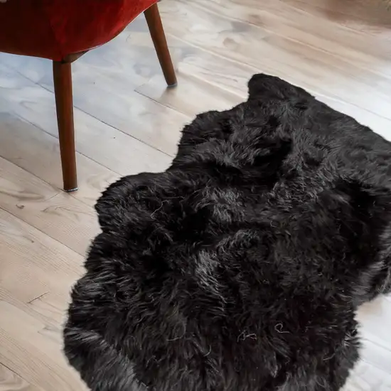 Black New Zealand Natural Sheepskin Rug Photo 1