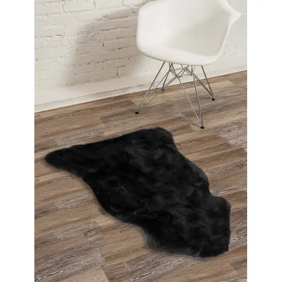 Black Single Sheepskin - Area Rug Photo 4