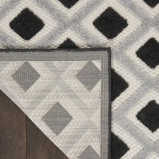 Black And White Geometric Indoor Outdoor Area Rug Photo 3