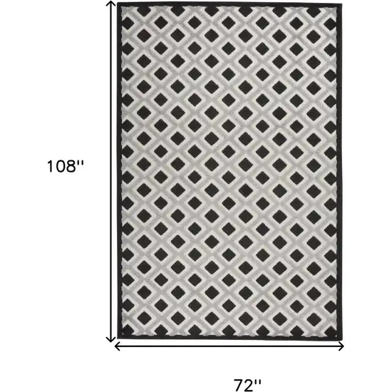 Black And White Geometric Indoor Outdoor Area Rug Photo 8