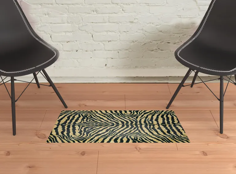 Black and Gold Animal Print Shag Handmade Non Skid Area Rug Photo 2