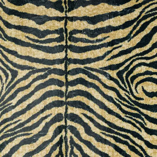 8' X 8' Black and Gold Round Animal Print Shag Handmade Non Skid Area Rug Photo 3