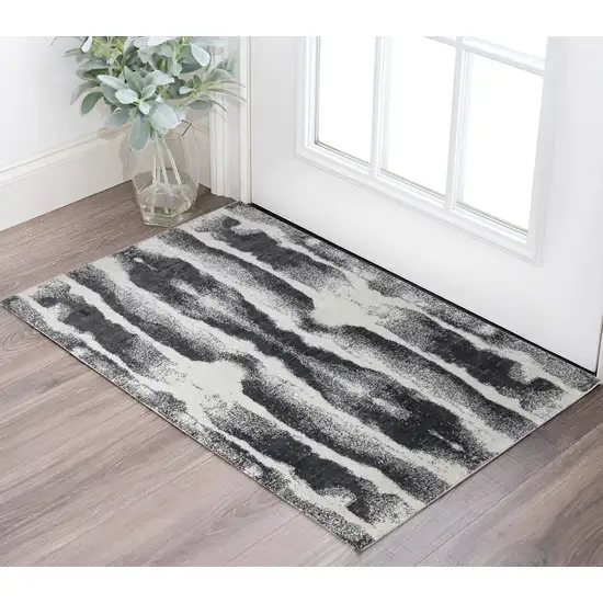 Black and Gray Abstract Hand Woven Area Rug Photo 1