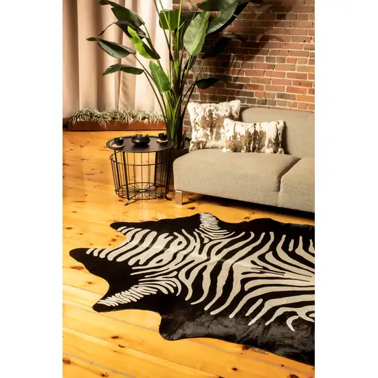 Black and Off White Cowhide Hand Knotted Area Rug Photo 7