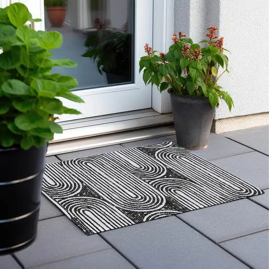 Black and White Abstract Washable Non Skid Indoor Outdoor Area Rug Photo 9