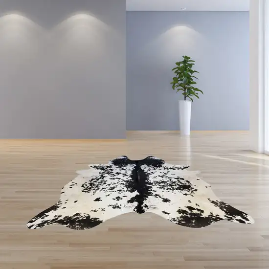 Black and White Brindled Cowhide Rug Photo 7