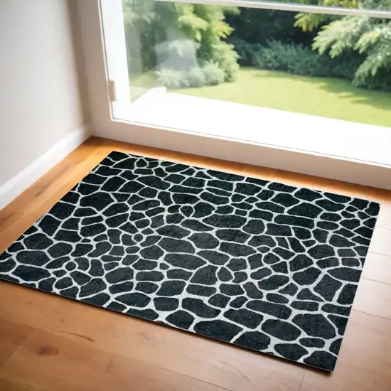 Black and White Croc Print Shag Handmade Non Skid Area Rug Photo 1