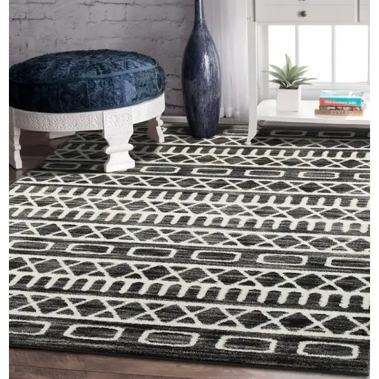 Black and White Geometric Area Rug Photo 8