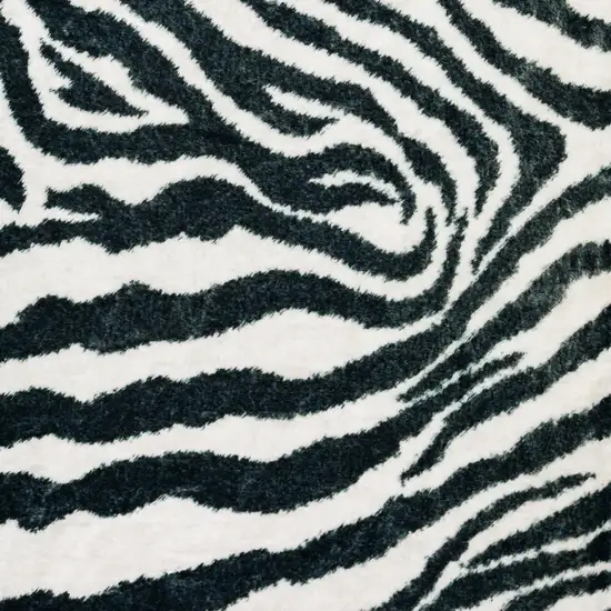 8' X 8' Black and White Zebra Print Round Shag Handmade Non Skid Area Rug Photo 6