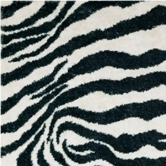 8' X 8' Black and White Zebra Print Round Shag Handmade Non Skid Area Rug Photo 3